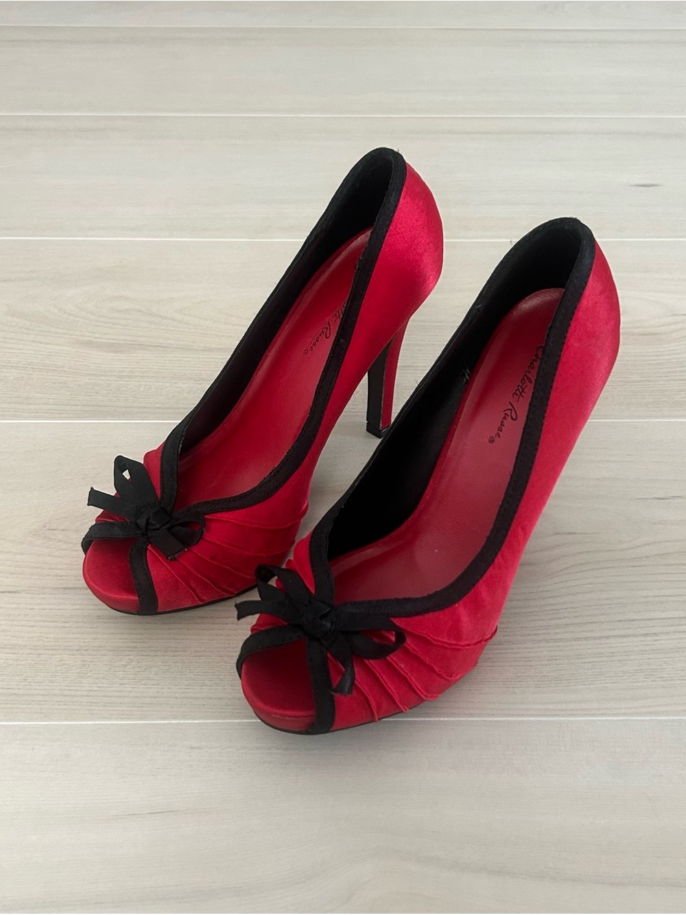 vintage red and black charlotte russe heels - Picture 1 of 9